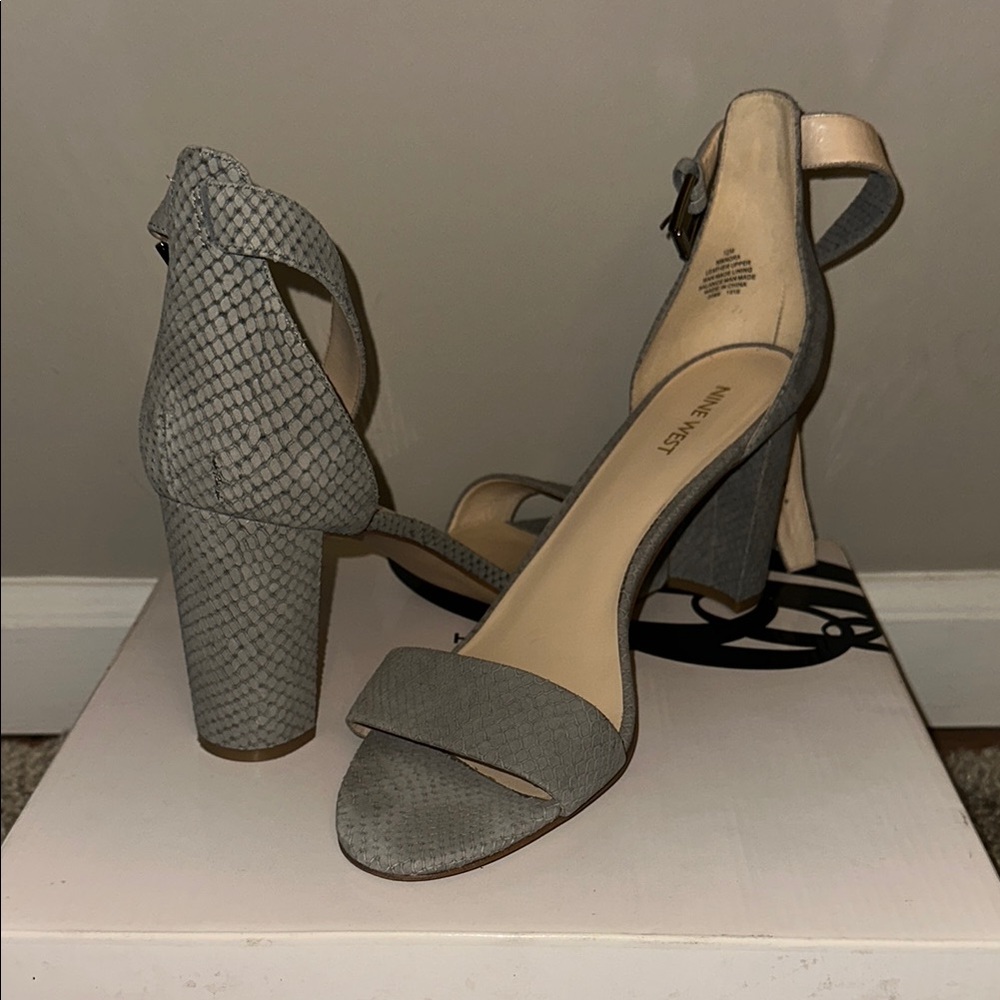 Nine West Elegant Gray Women's Heels